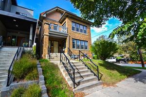 featured image of 1645 N Astor St #A