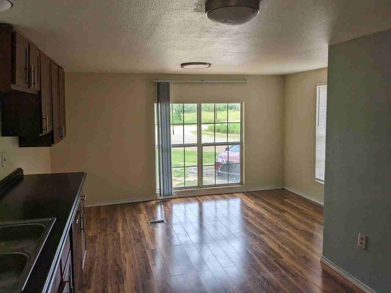 102 Lynn Creek Dr #NA - Photo 5 of 10