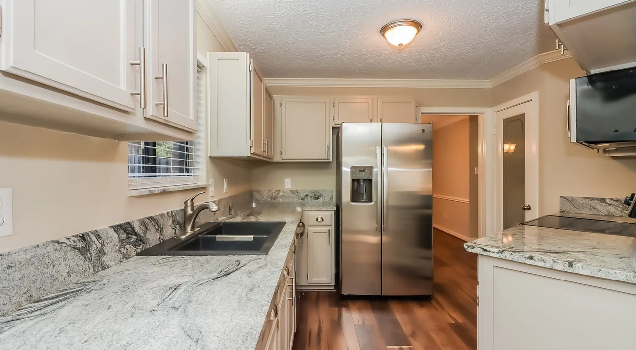 9738 El Chaco St #NA - Photo 3 of 15