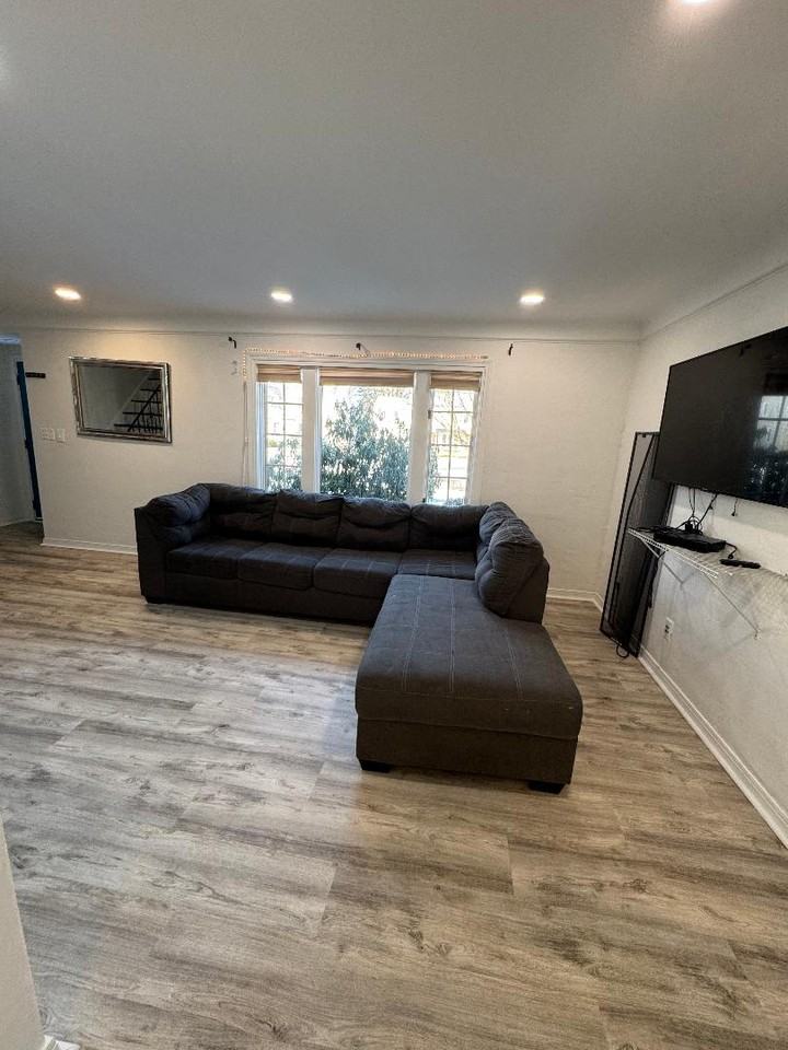 1435 Grenleigh Rd #NA - Photo 5 of 5