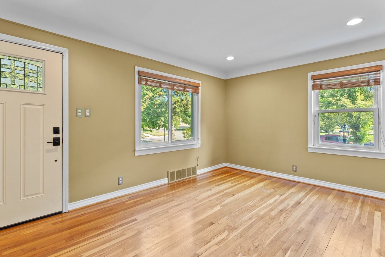 3403 Woodland Ave #NA - Photo 3 of 42