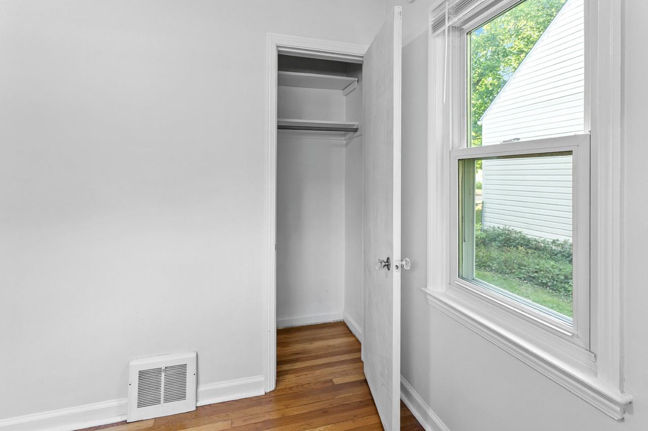 3403 Woodland Ave #NA - Photo 7 of 42