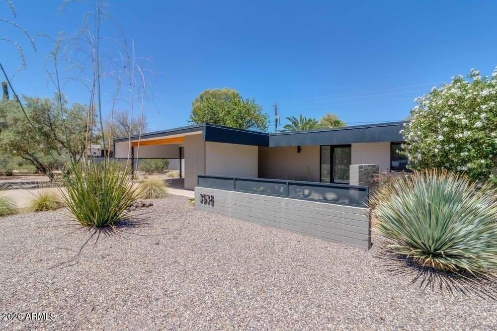 3538 E Gold Dust Ave - Photo 5 of 26