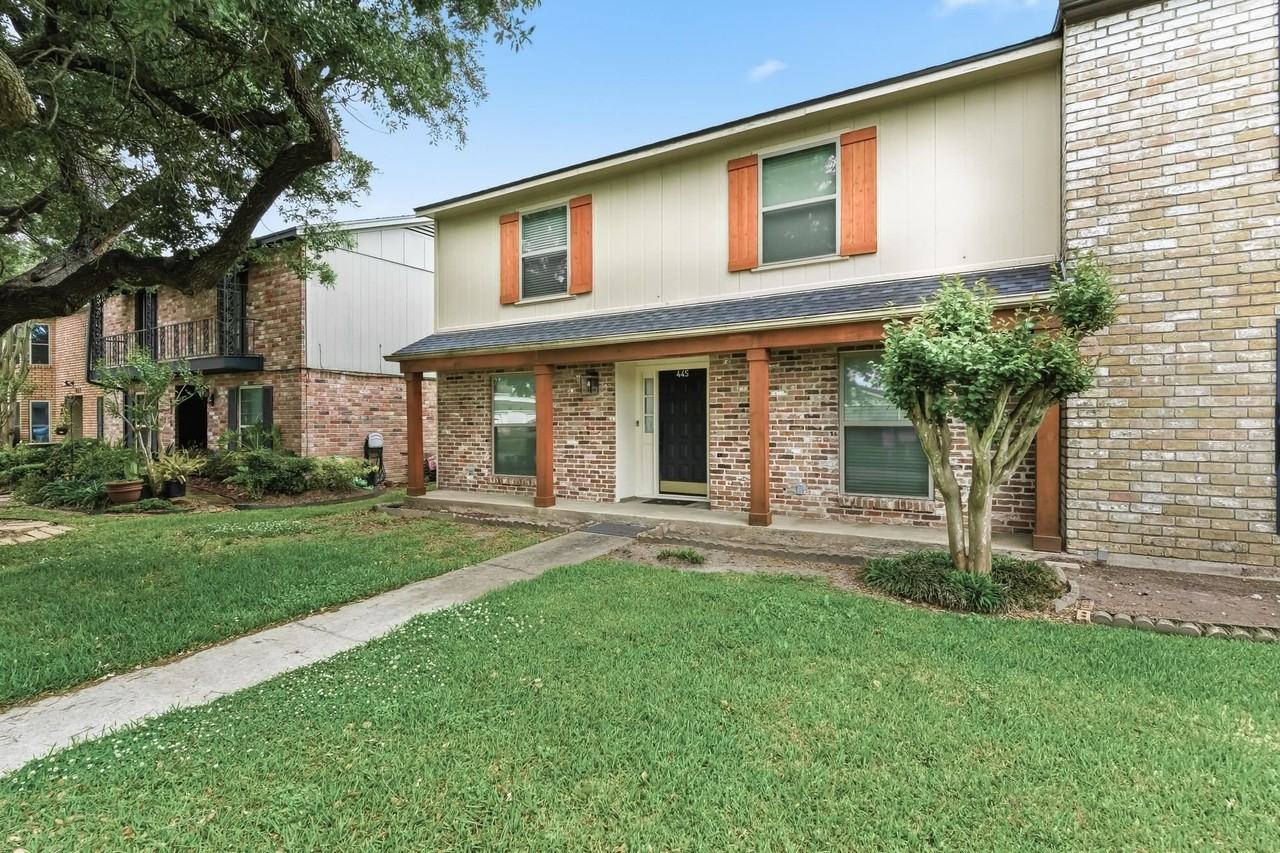 445 Longmeadow St - Photo 2 of 40