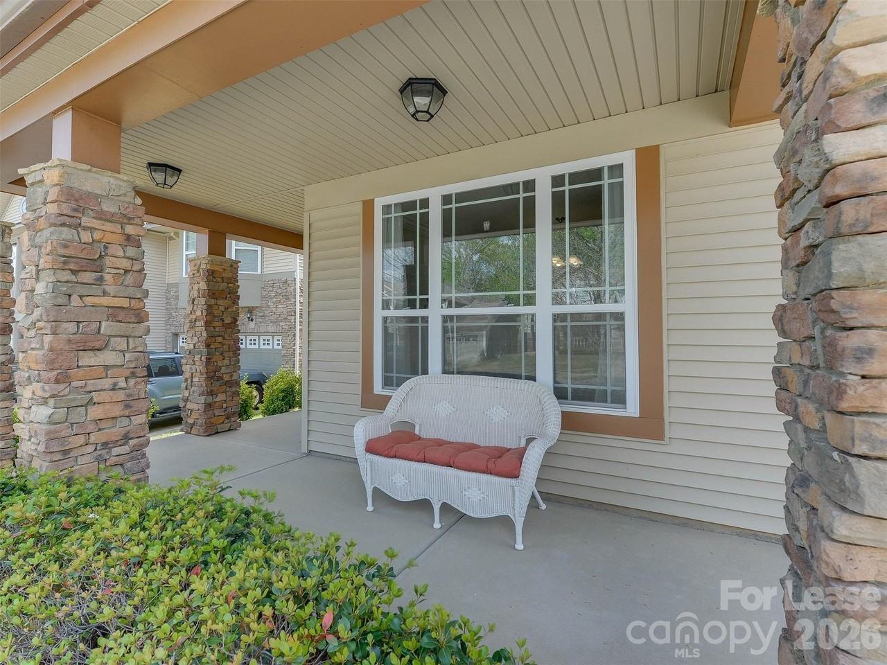 7121 Toxaway Ln - Photo 2 of 48