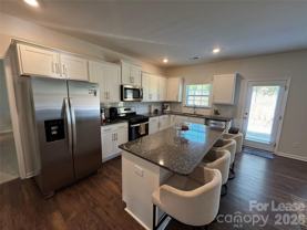 1924 Vanderlyn St - Photo 1 of 1