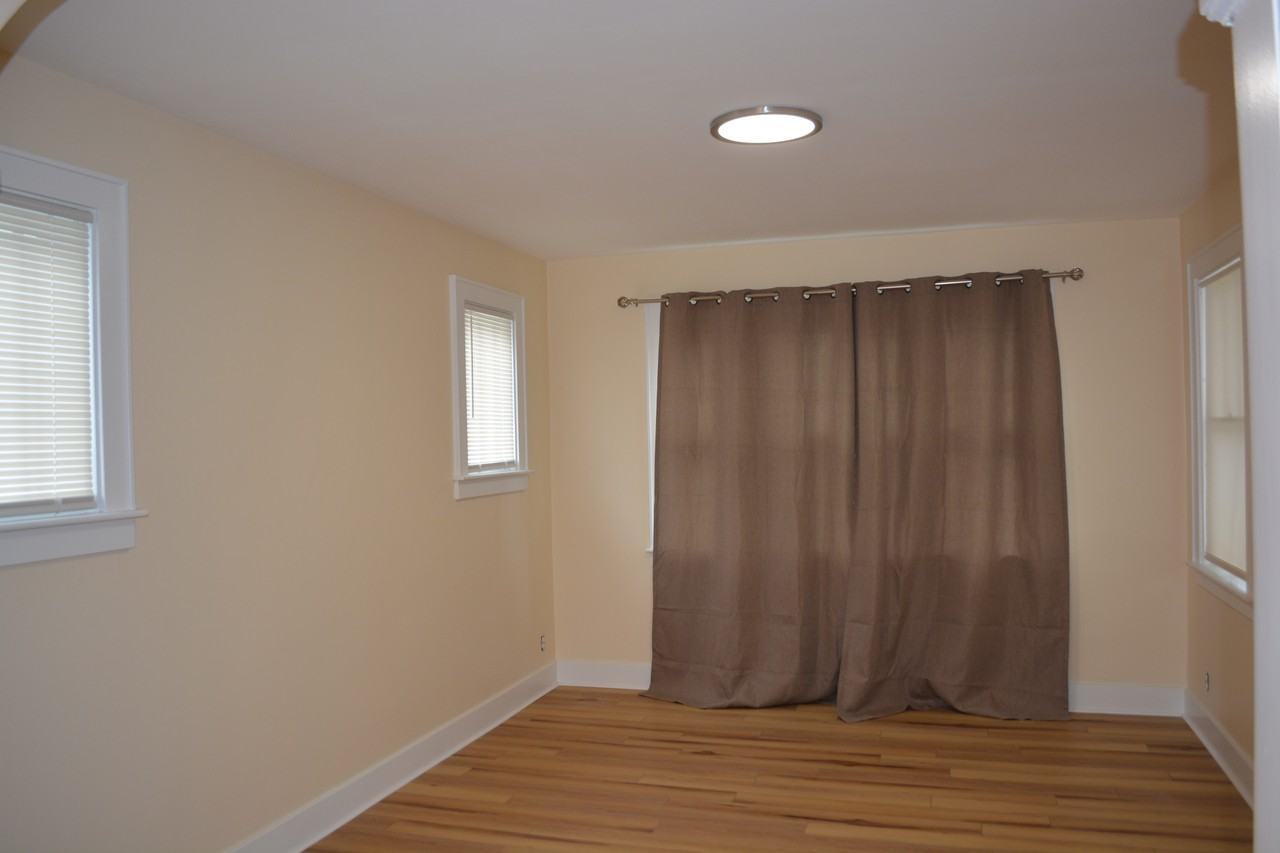 1503 Fox Place - Photo 7 of 18