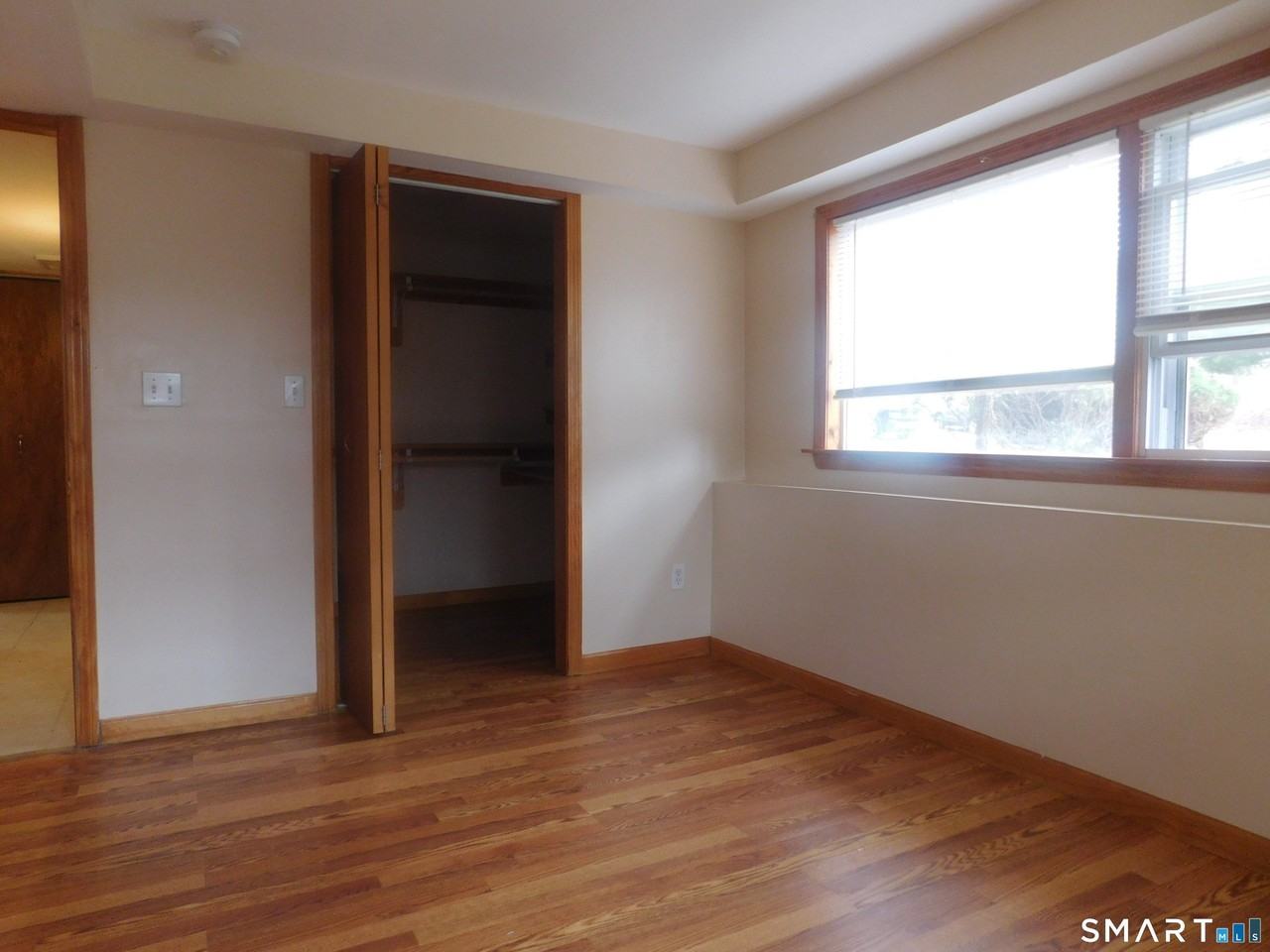 6 Daybreak Lane unit: Studio - Photo 3 of 7