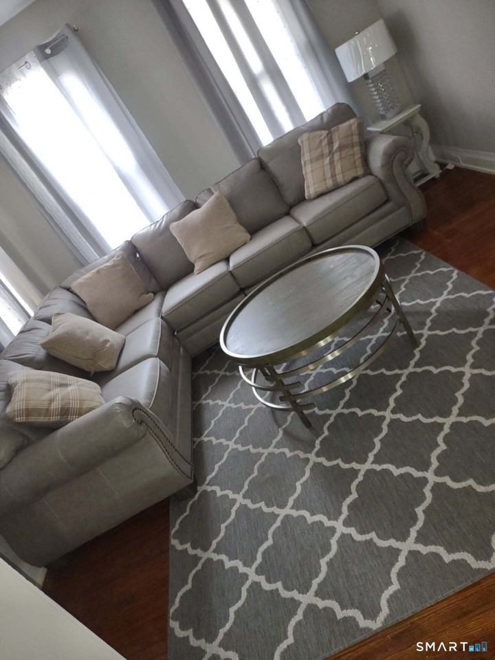 36 Cassius St - Photo 3 of 5