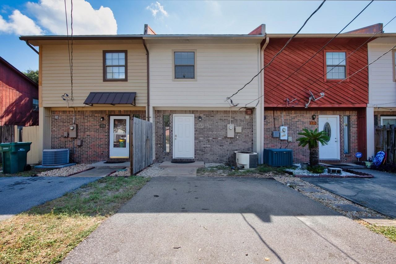 337 Woodham Ct - Photo 2 of 28