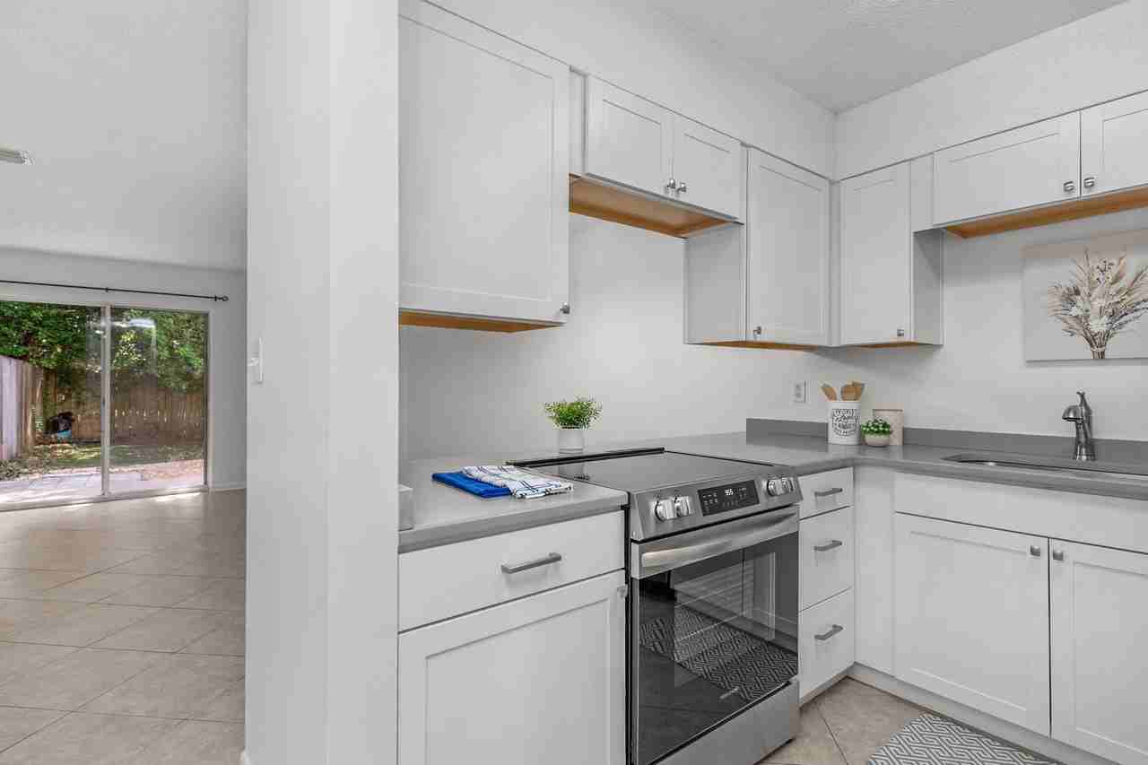 337 Woodham Ct - Photo 7 of 28