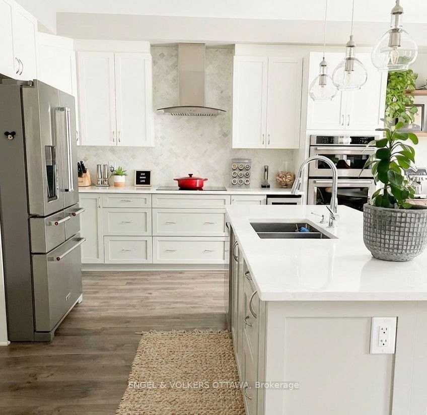 19 Allan Place - Photo 7 of 32