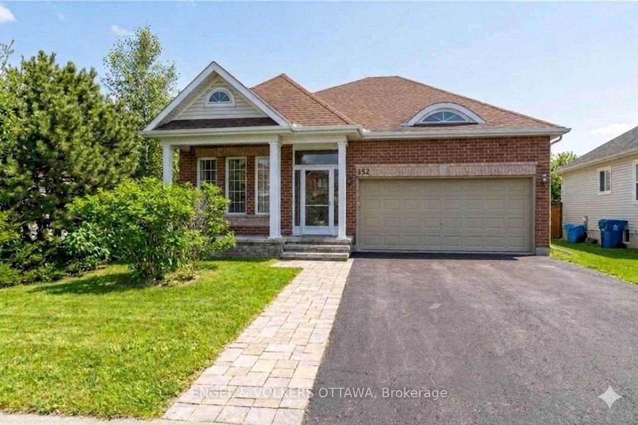 352 West Ridge Dr - Photo 2 of 39