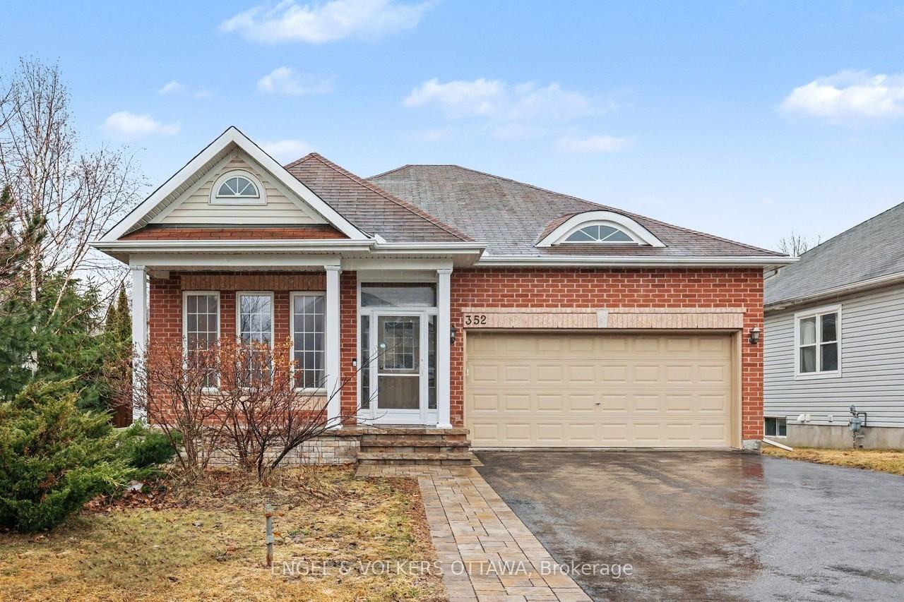 352 West Ridge Dr - Photo 3 of 39