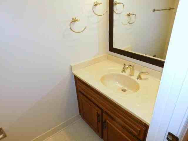 8893 Carroll Manor Dr - Photo 5 of 29