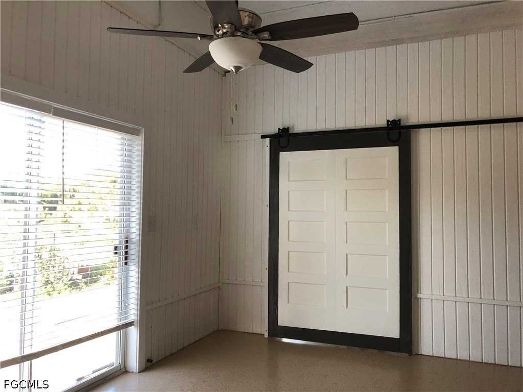 13098 Ficus Tree Ln - Photo 3 of 16