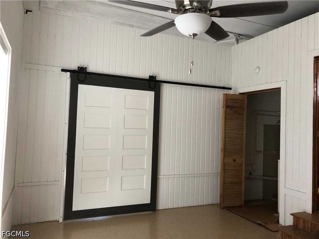 13098 Ficus Tree Ln - Photo 4 of 16