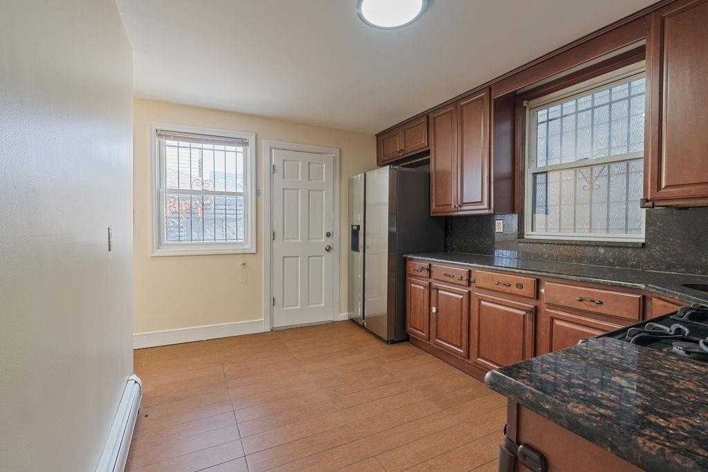 337 Summit Ave #1 - Photo 2 of 12