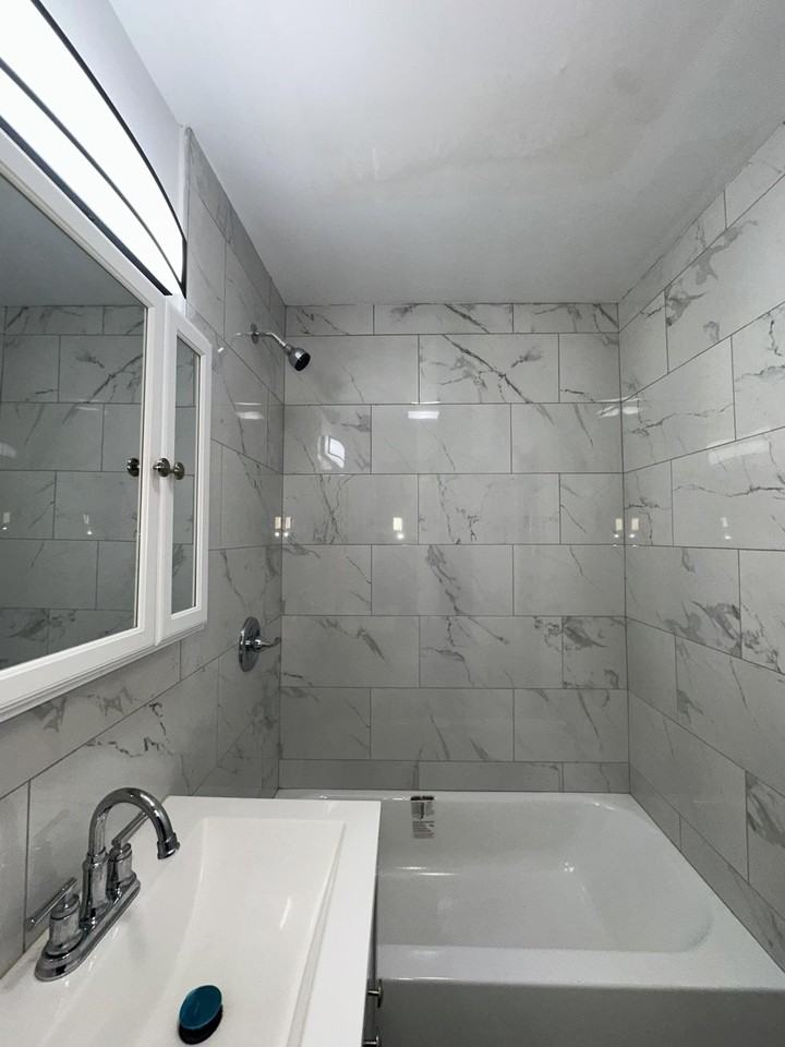 335 Summit Ave #1 - Photo 7 of 11