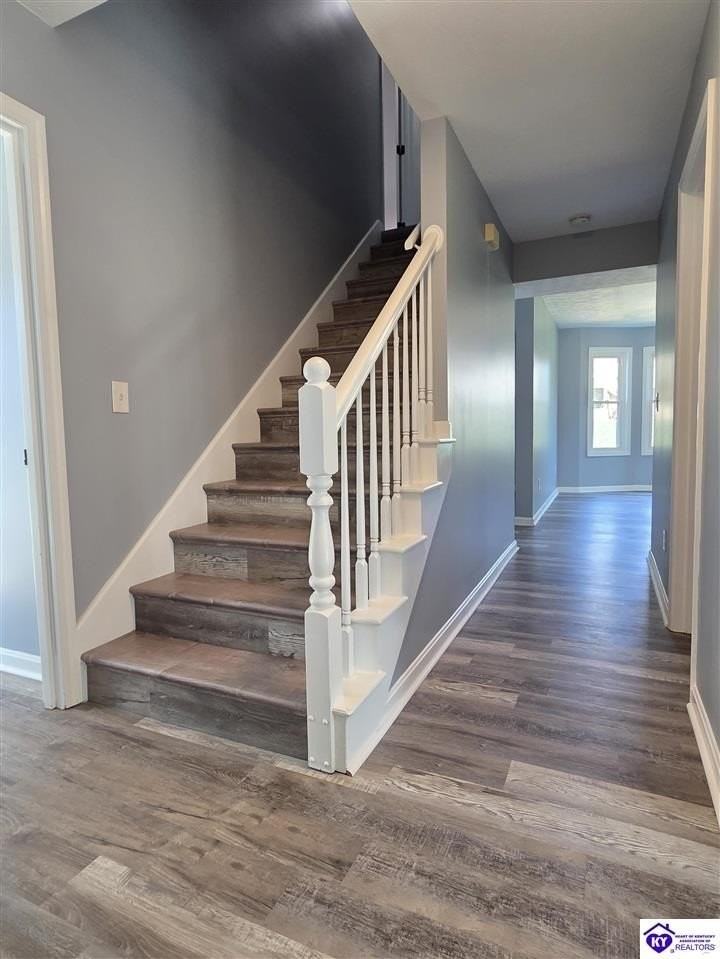 888 N Woodland Dr - Photo 6 of 42