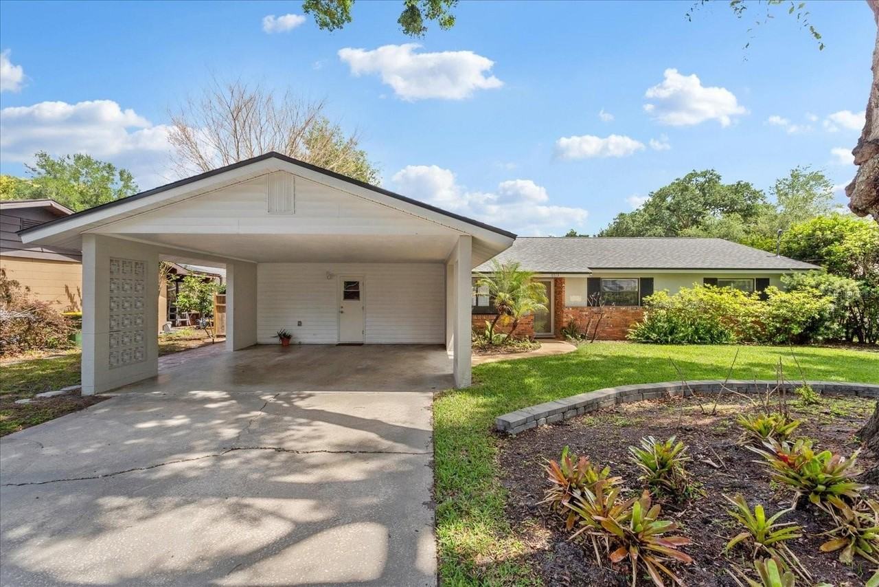 6513 Stockbridge Ave - Photo 2 of 25