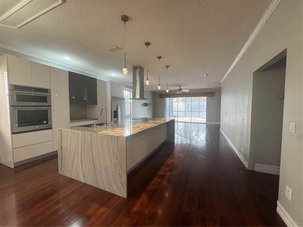 11745 Via Lucerna Cir - Photo 7 of 50