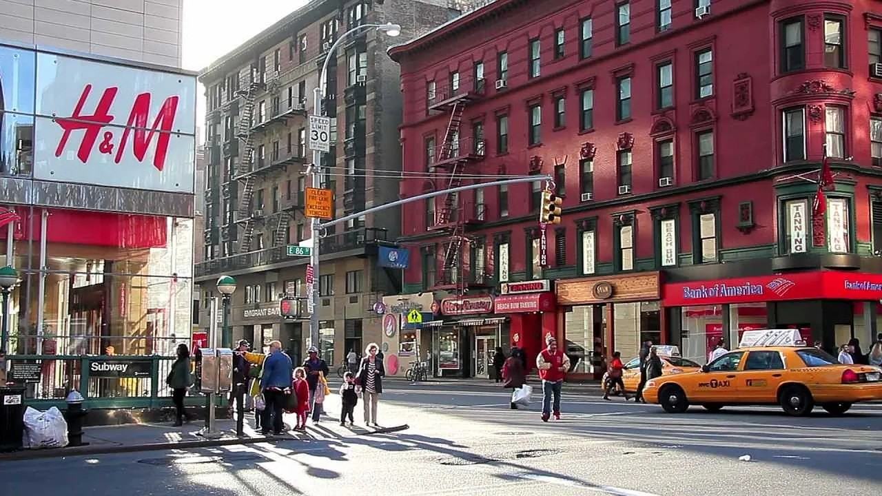 1631 2nd Ave #2N - Photo 4 of 8