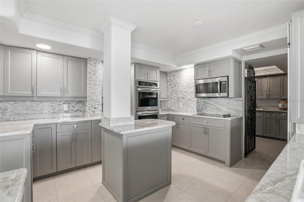 5700 Mariner St #702 - Photo 4 of 50