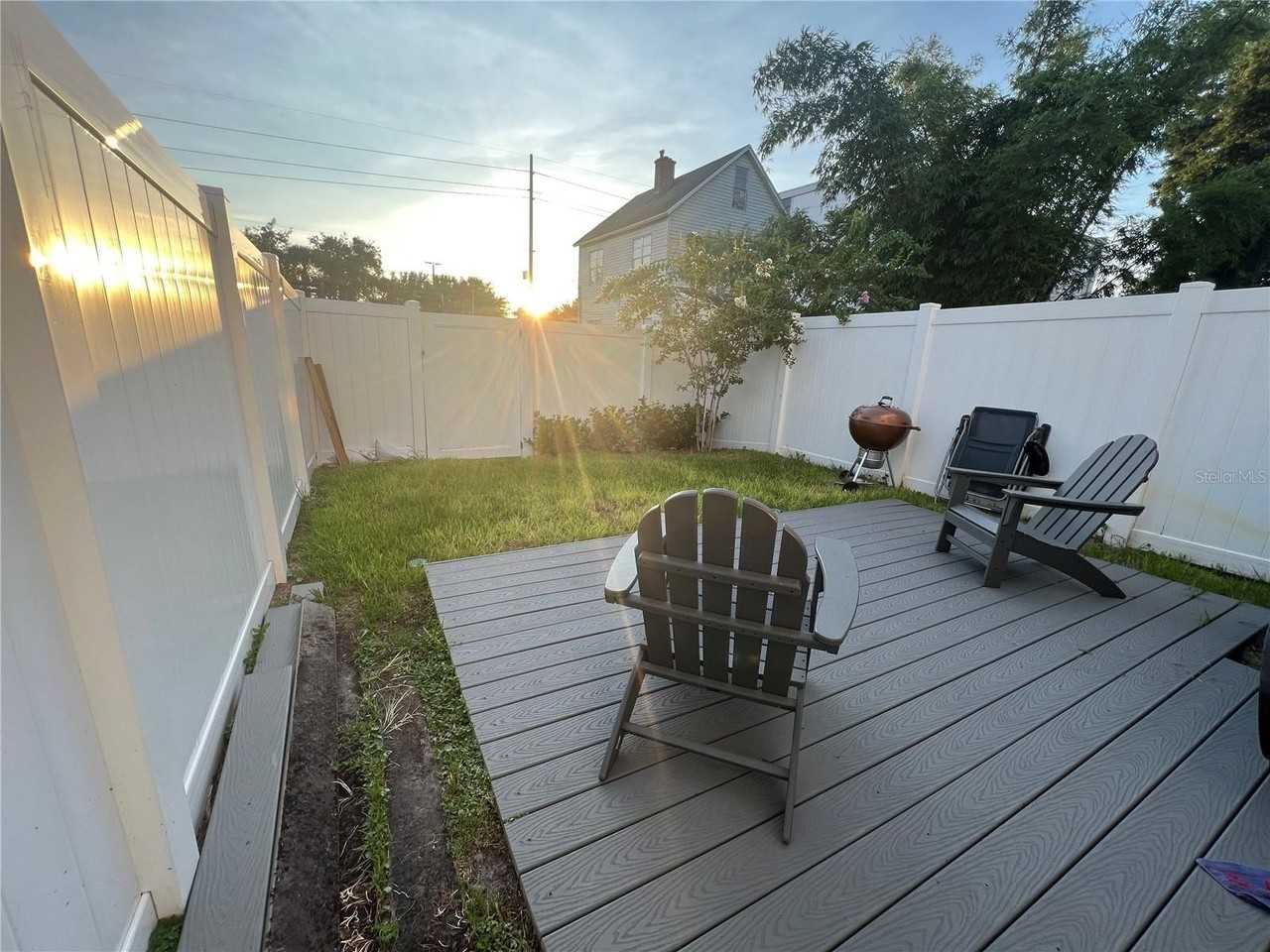 1520 N Pierce St #1 - Photo 2 of 42