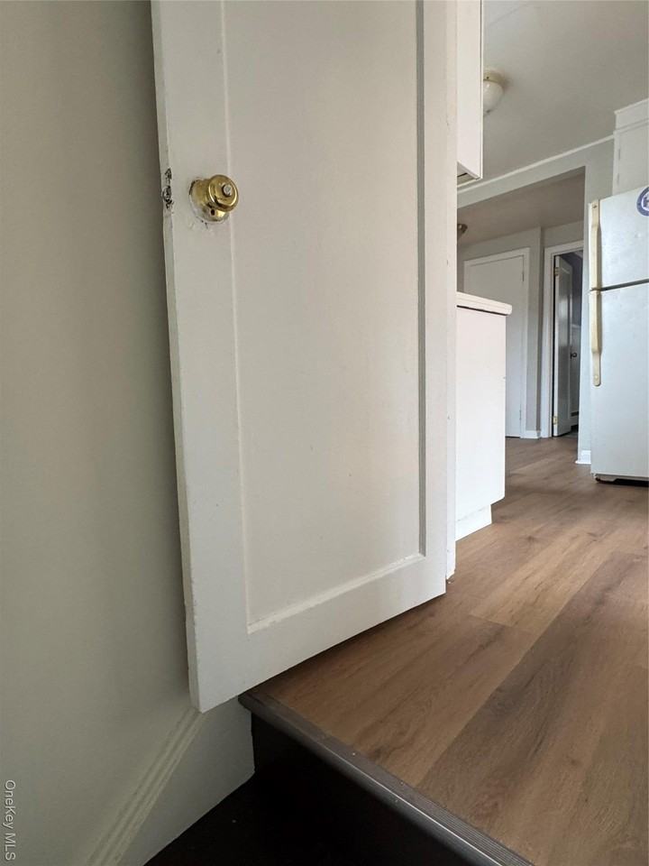 28 A Chestnut Street unit: A - Photo 2 of 9