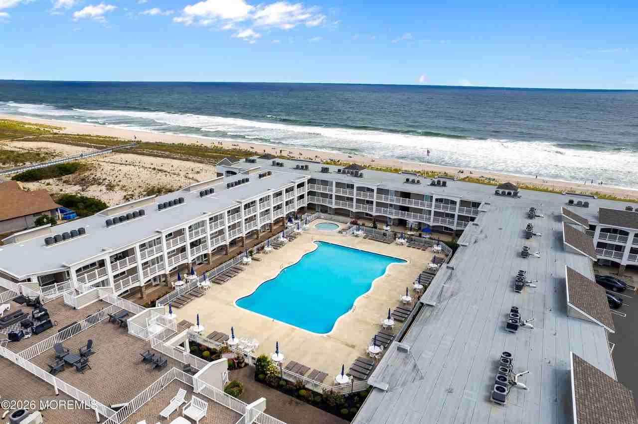 438 Highway 35 N #1201