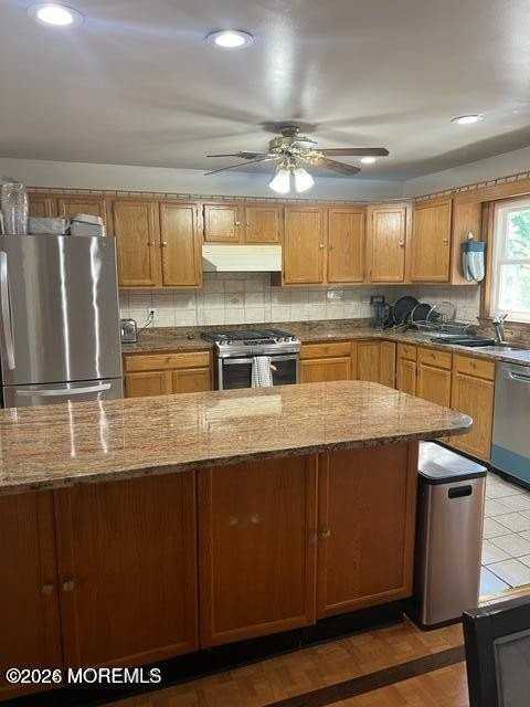 176 Whale Pond Rd - Photo 2 of 9