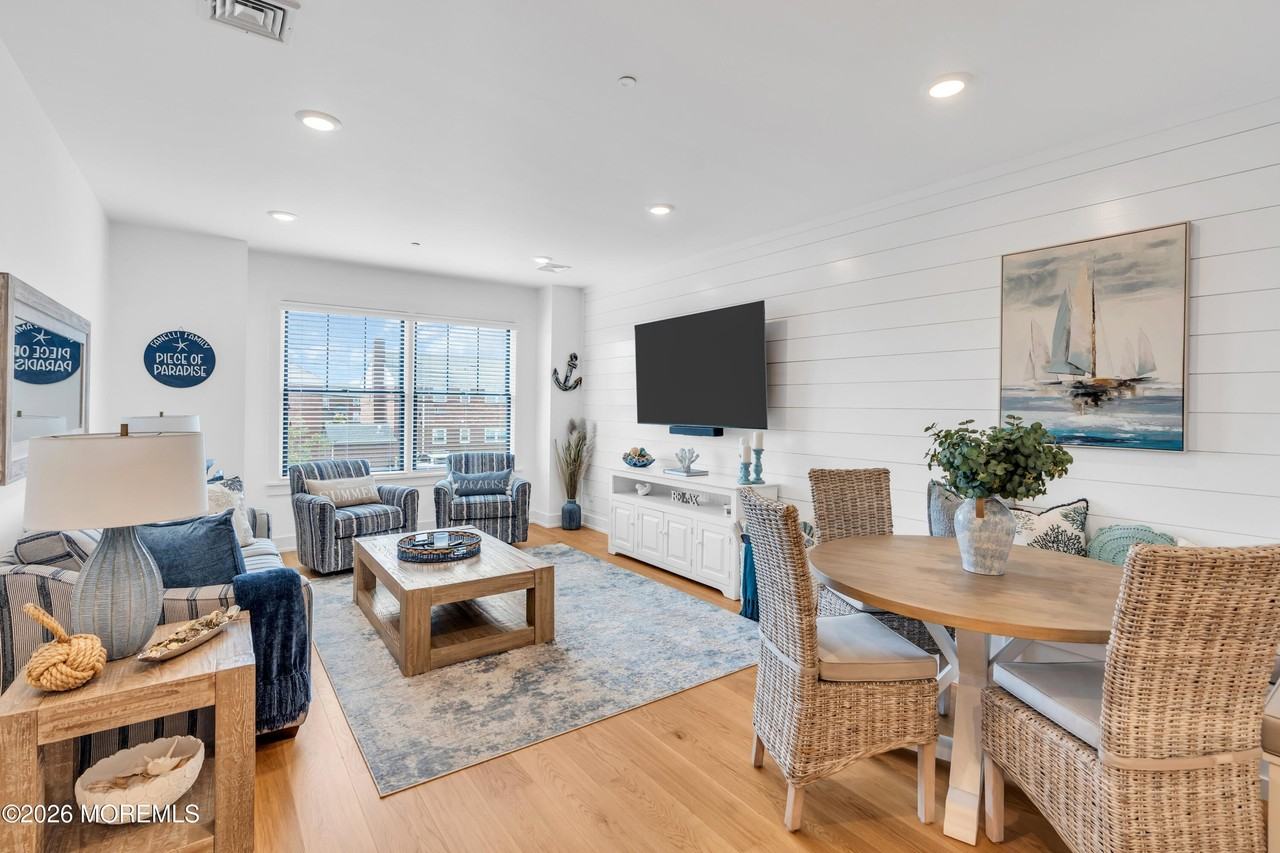 1801 Route 35 Unit 4 - Photo 5 of 31