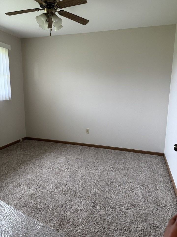 3113 Galilee Ave - Photo 5 of 7