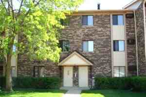 featured image of 3 Parkside Ct #10