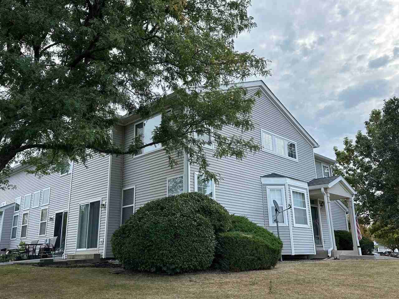 756 Panorama Ct #756 - Photo 2 of 30