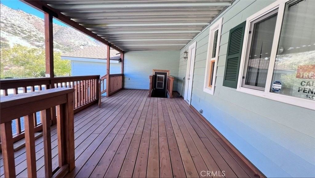 121 Larch Ct - Photo 4 of 27