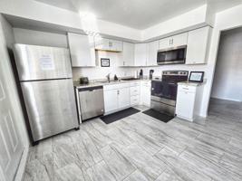 featured image of Lake Hunter Dr