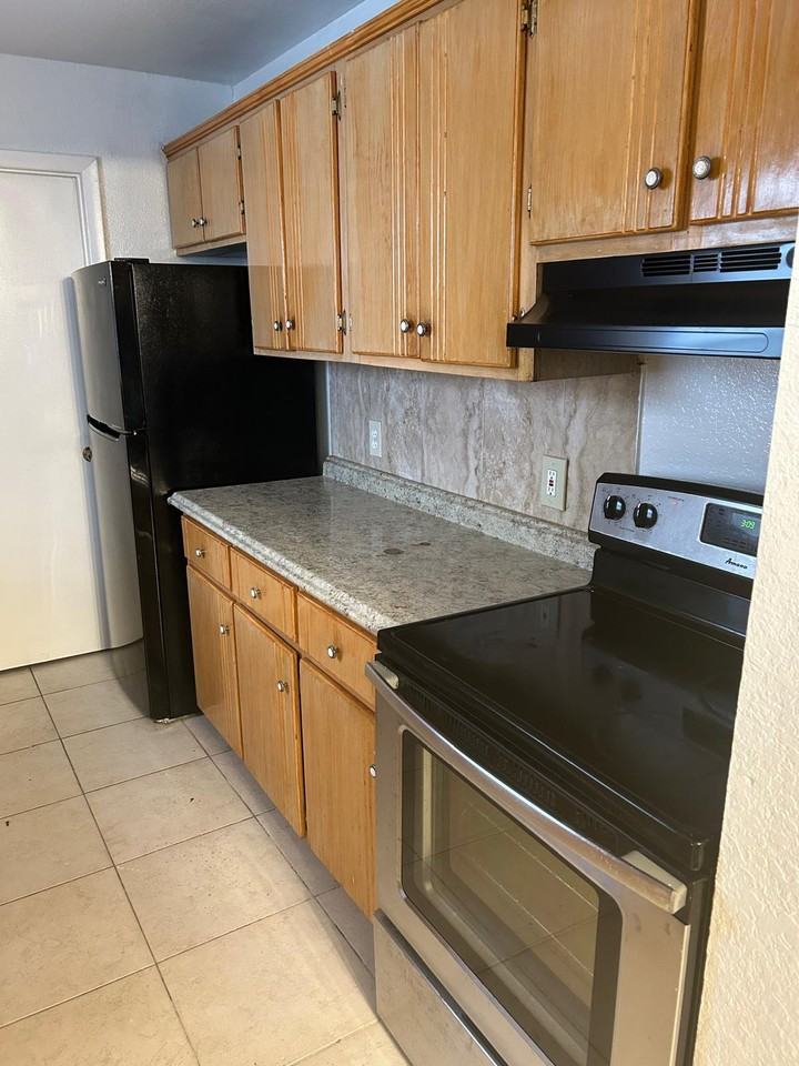 Nw 27th Ave - Photo 6 of 9