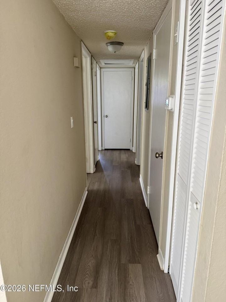 2173 W 14th St - Photo 6 of 10