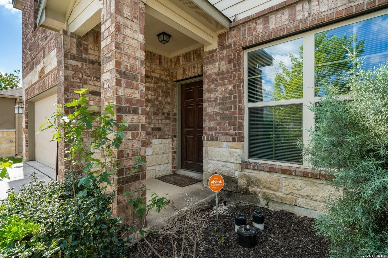 10426 Rosalina Loop - Photo 3 of 38