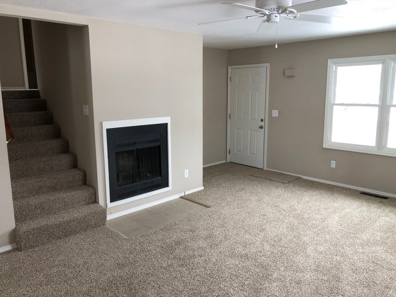 204 S Westview Ter - Photo 3 of 12