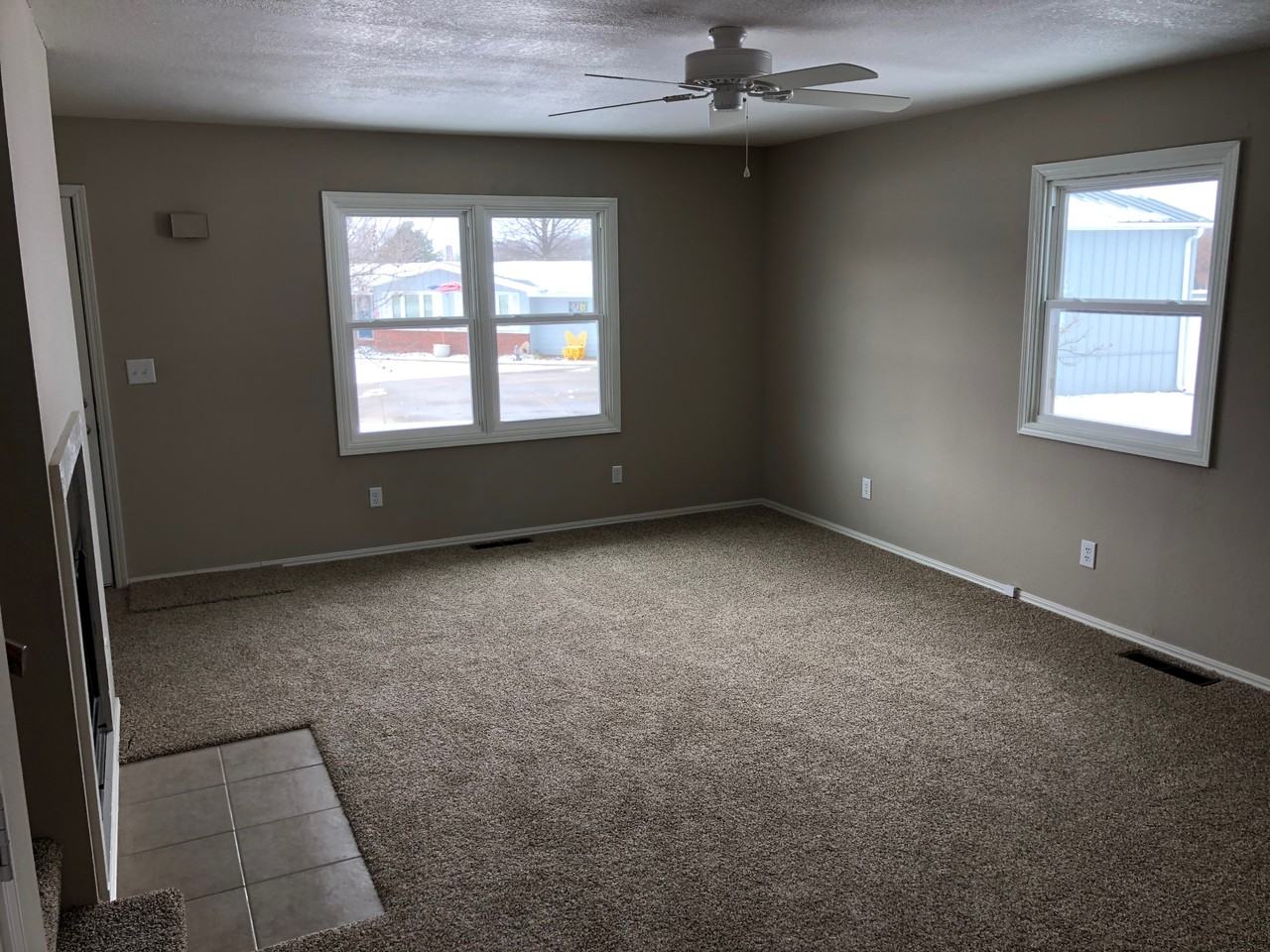 204 S Westview Ter - Photo 4 of 12