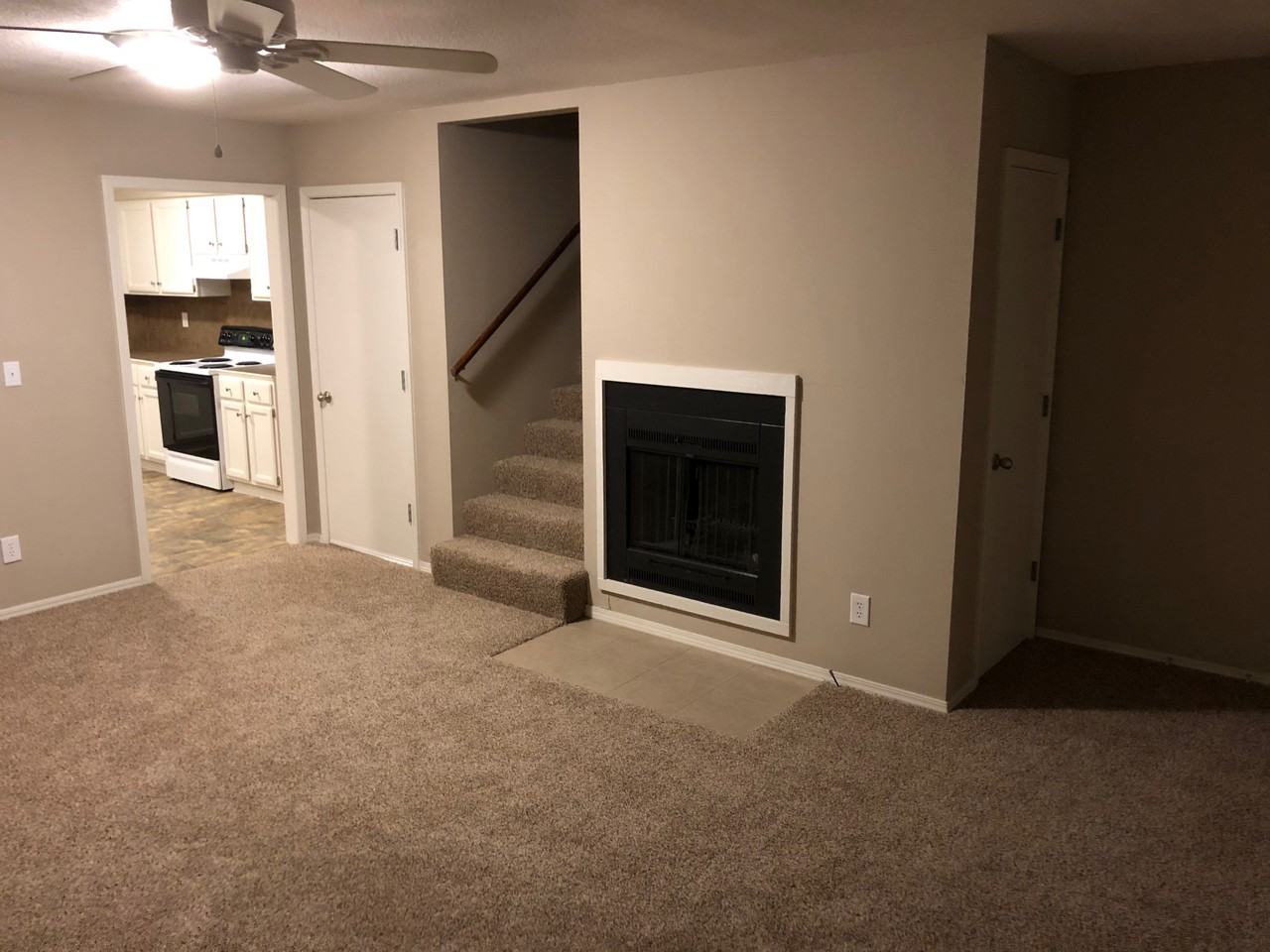 204 S Westview Ter - Photo 5 of 12