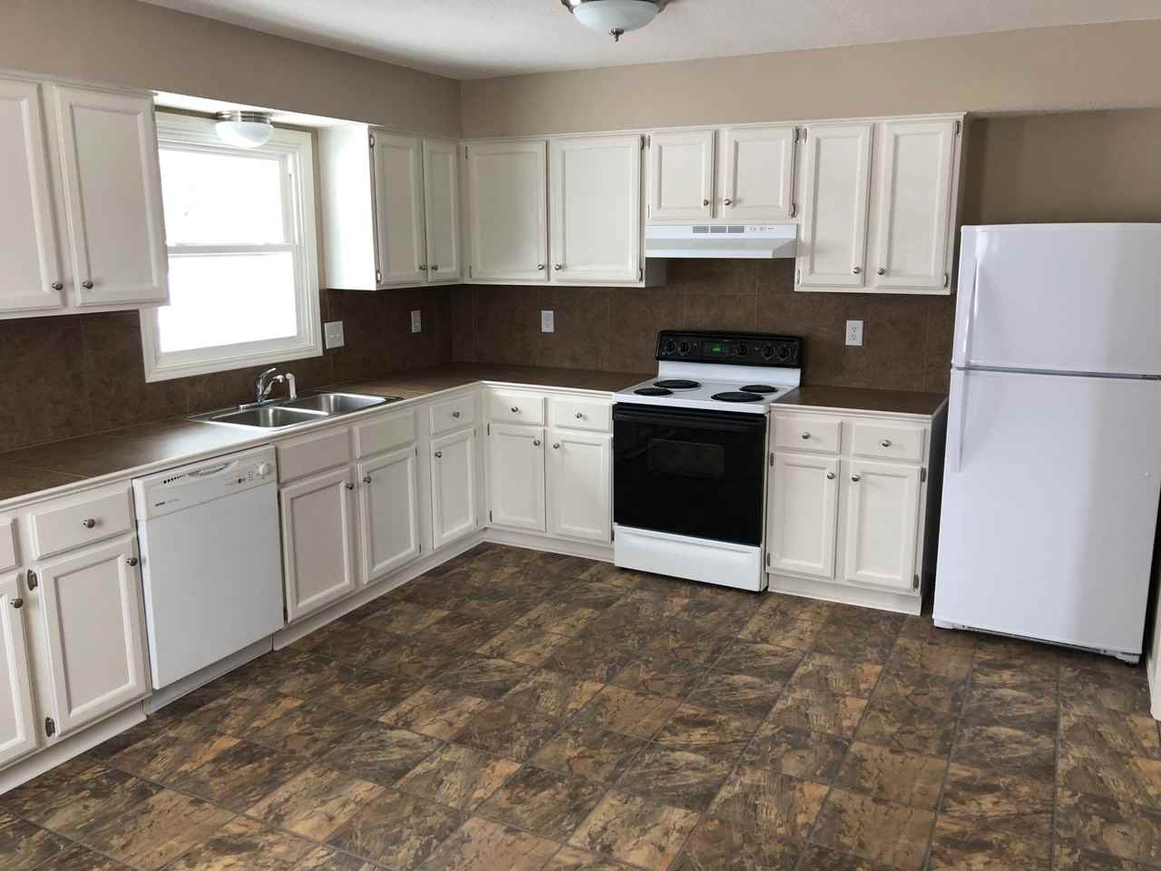 204 S Westview Ter - Photo 6 of 12