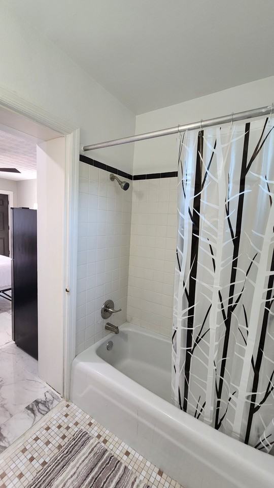 480 Mink Pl #4 - Photo 5 of 7