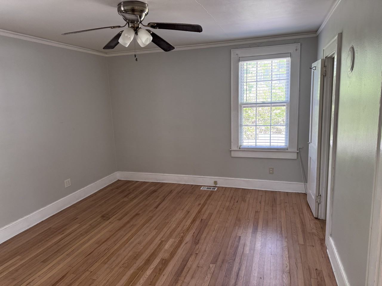 6 Orlando Ave - Photo 5 of 11