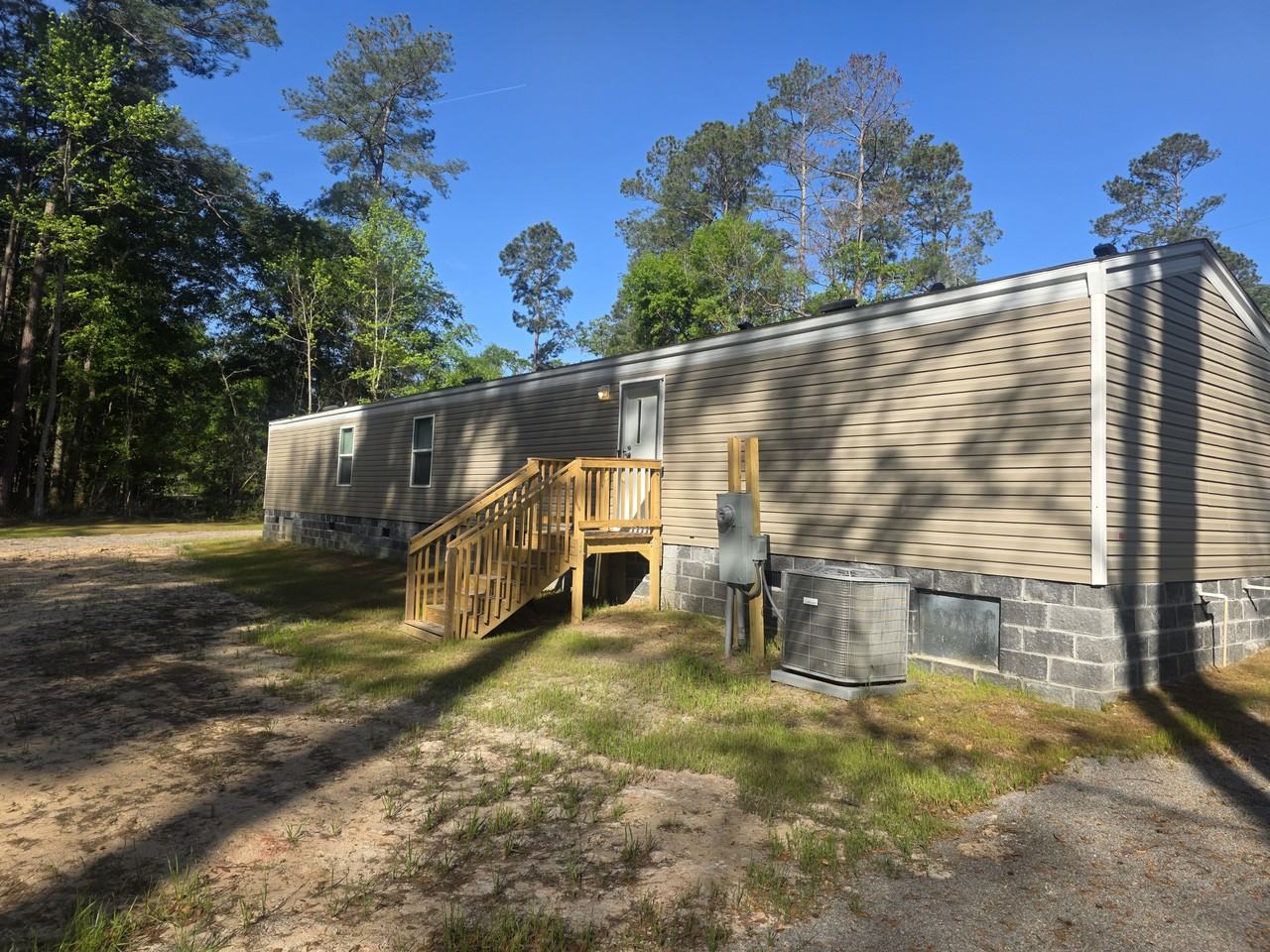 224 Greenlee St - Photo 5 of 10