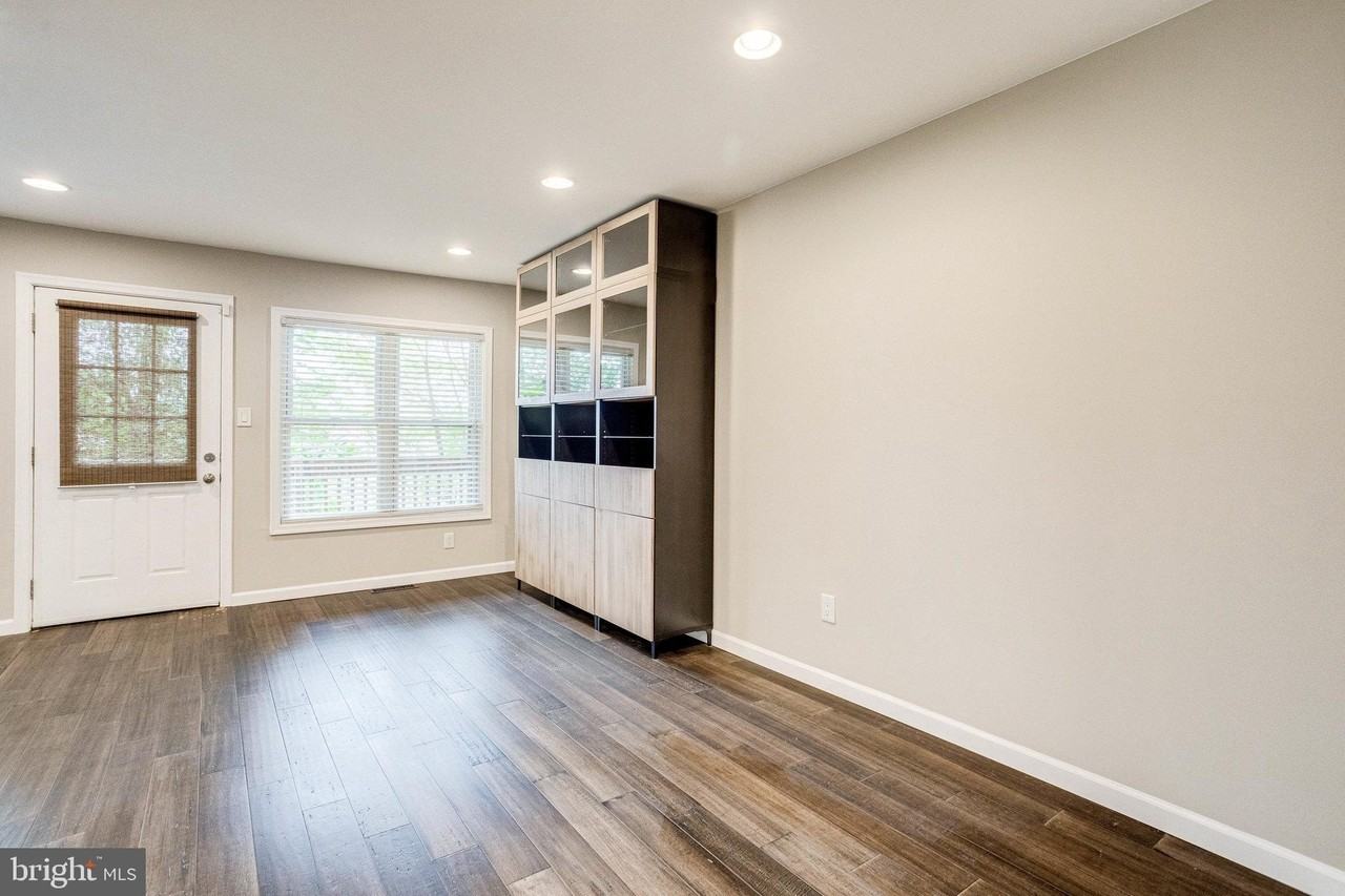 2648 Bowen Rd Se - Photo 5 of 36