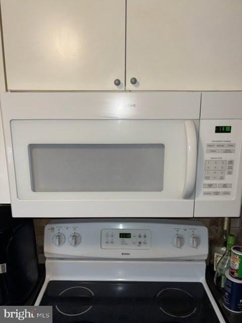 137 E High St #A - Photo 4 of 10